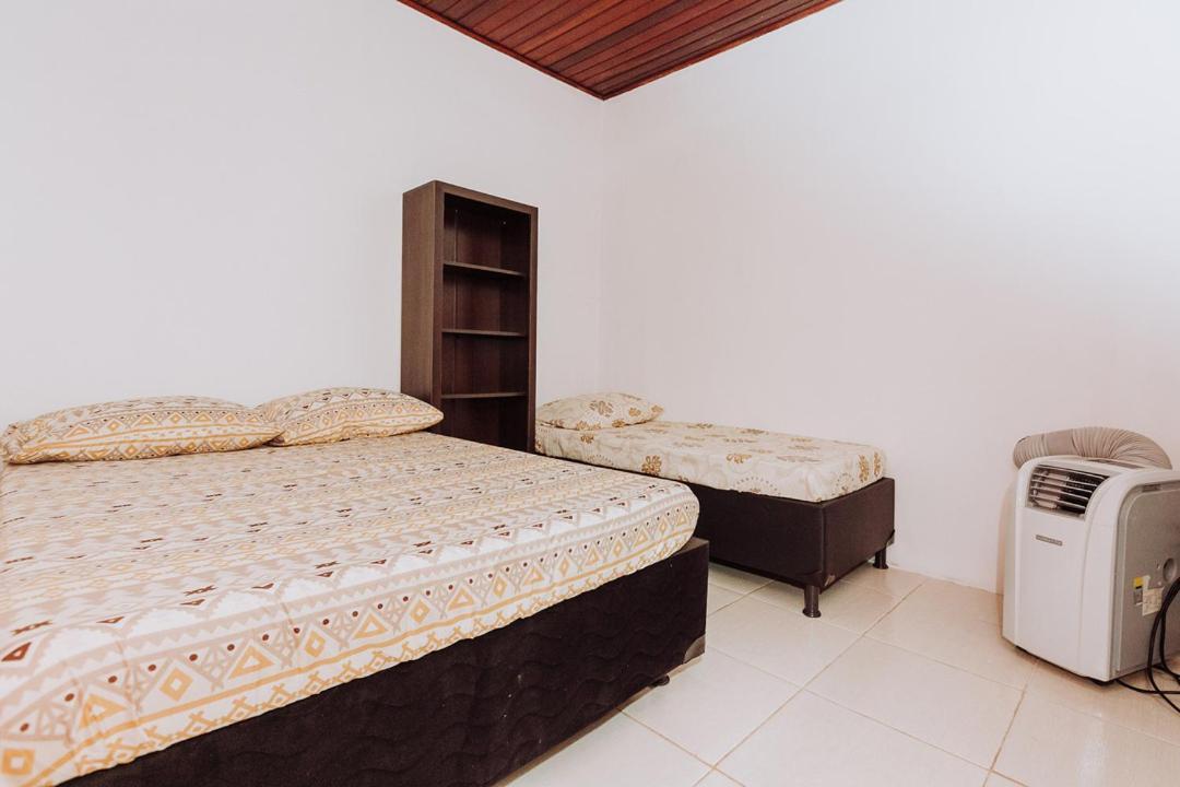 Casa C Churrasq Em Monte Castelo, Campo Grande-Ms กัมโปกรันเด ภายนอก รูปภาพ